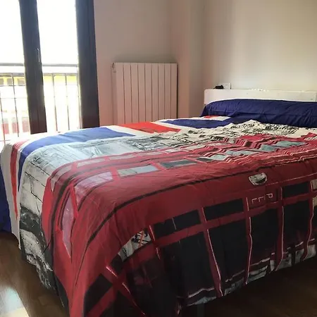Daire Apartamento De Tome
